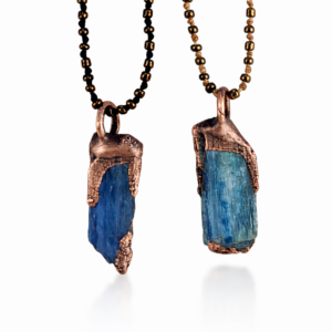 Kyanite – Ακατέργαστος Κυανίτης